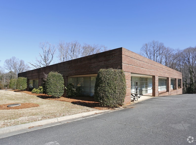 More Photos Of 4732 Lebanon Rd, Mint Hill Light Distribution For Sale