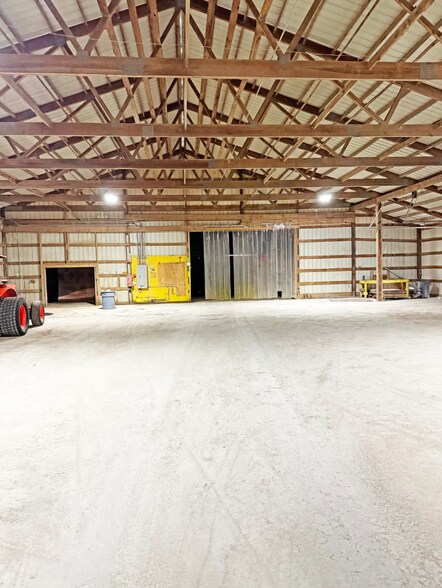 More Photos Of 4744 Highway 162, Hollywood Warehouse For Lease
