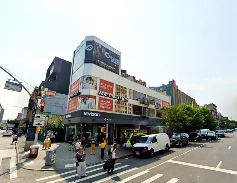 Primary Photo Of 166 W 125th St, New York Storefront Retail Office For Lease