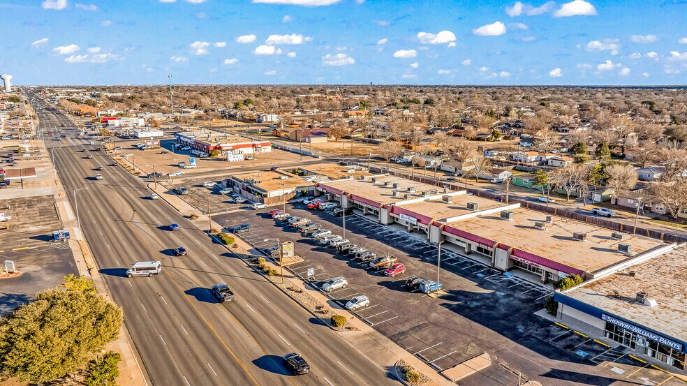 More Photos Of 4519 50th St, Lubbock Storefront For Lease