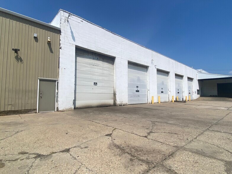 More Photos Of 4970 Southway St SW, Canton Industrial For Sale