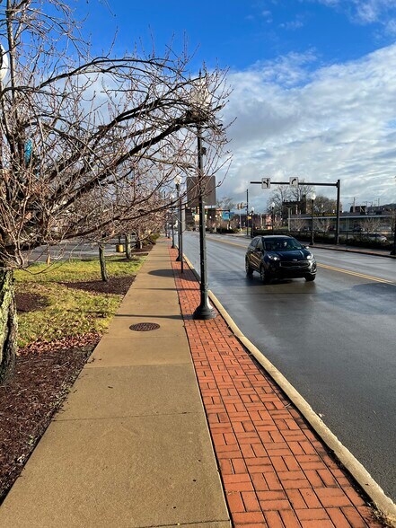 More Photos Of 351 Brighton Ave, Rochester Freestanding For Sale