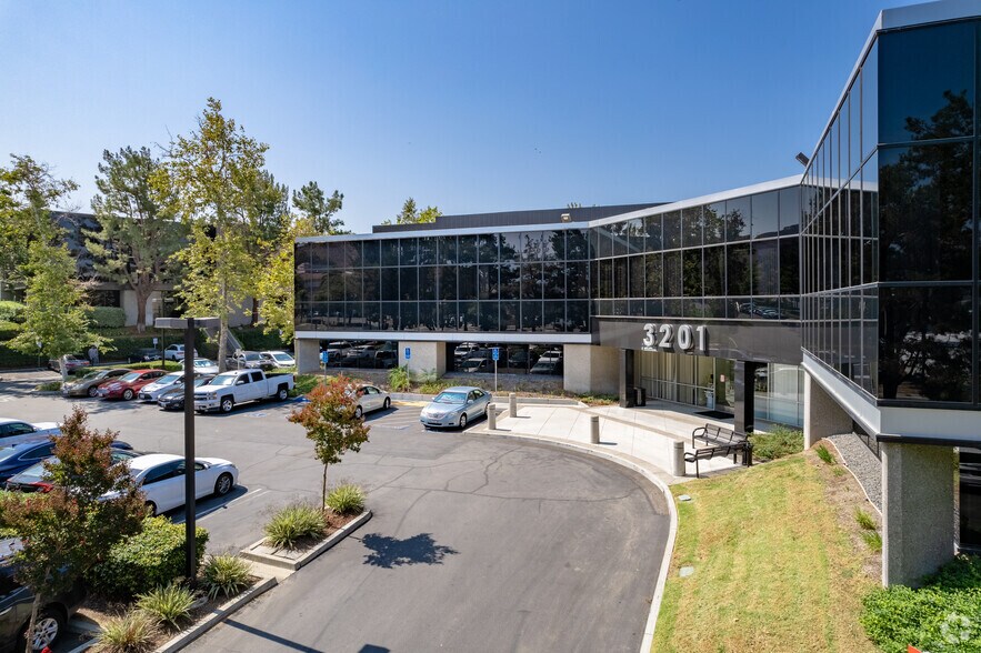 More Photos Of 3201 Temple Ave, Pomona Office For Lease