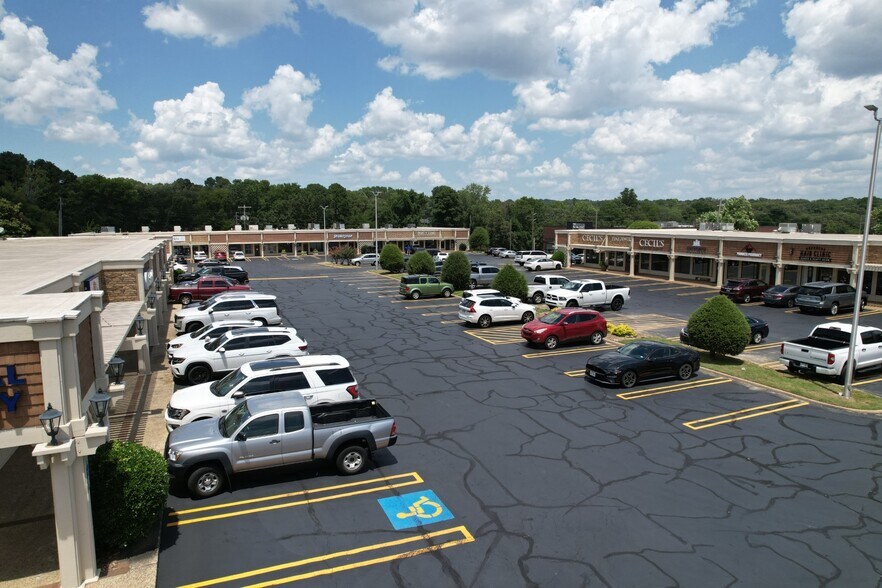 More Photos Of I-430 @ I-430 & Rodney Parham Rd., Little Rock Unknown For Lease