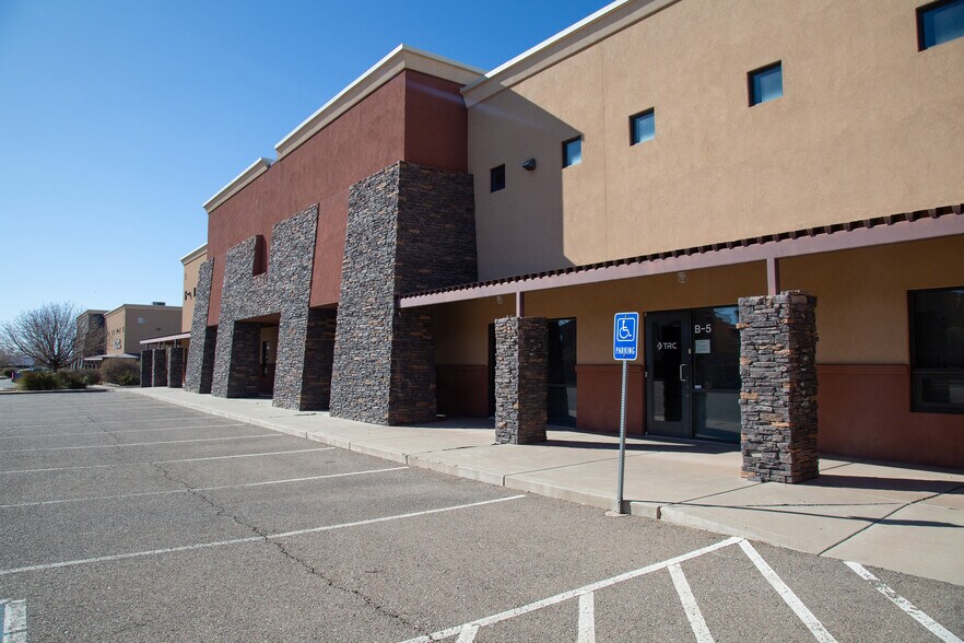 More Photos Of 6501 Eagle Rock Ave NE, Albuquerque Light Manufacturing For Lease