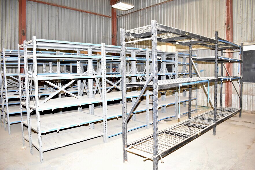 More Photos Of 1009 2nd st, Brady Industrial For Sale