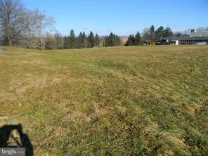 More Photos Of 150 Birch Hill Rd, Shoemakersville Warehouse For Sale