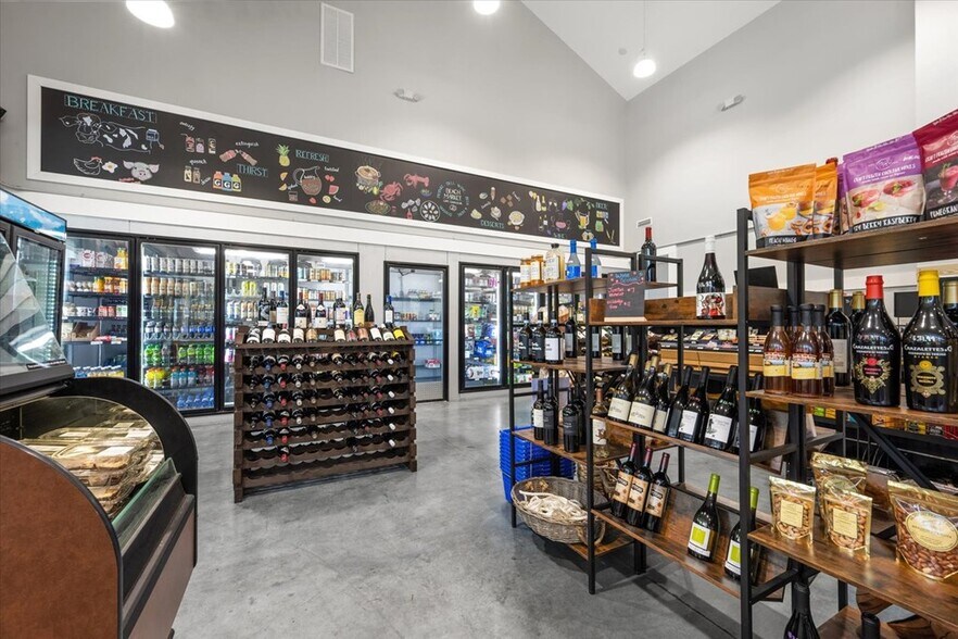 More Photos Of 2130 Stone Rd, Cape Charles Restaurant For Sale