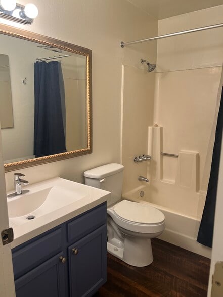 More Photos Of 1001 N 9th St, Phoenix Apartments For Sale