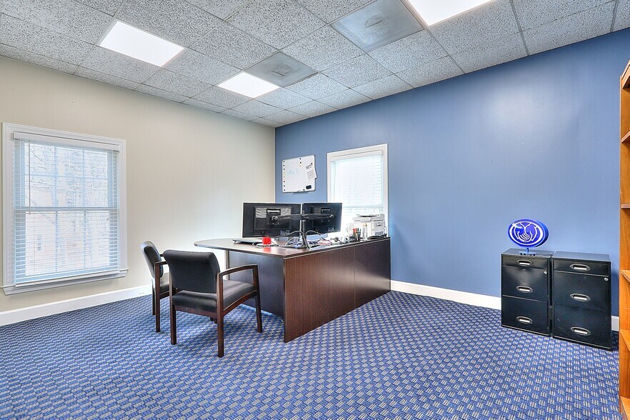 More Photos Of 2340 Perimeter Park Dr, Atlanta Office Residential For Lease
