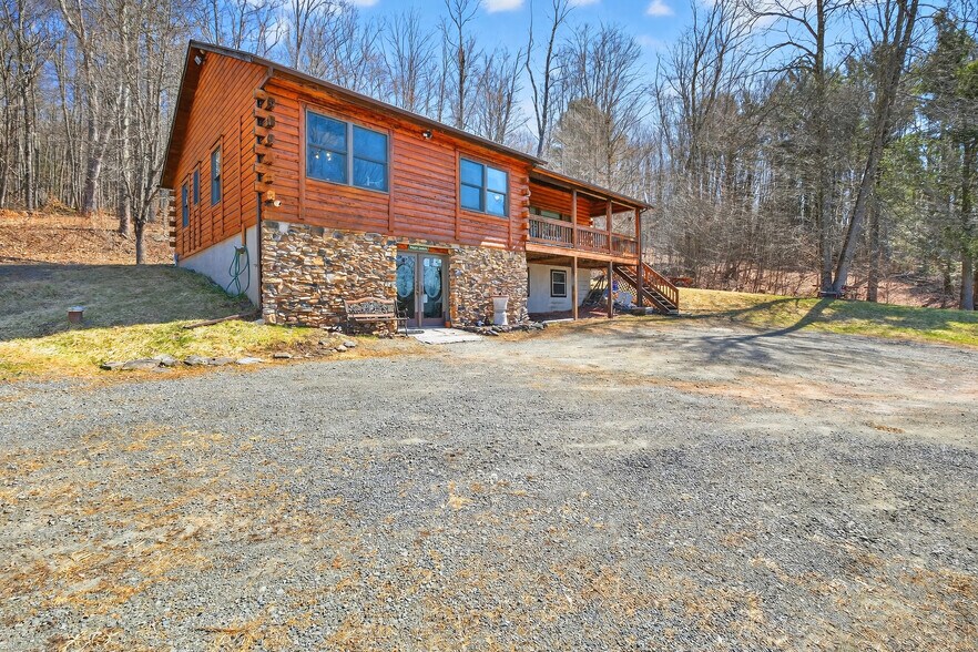 More Photos Of 79 Whitleigh Rd, Equinunk Lodge Meeting Hall For Sale