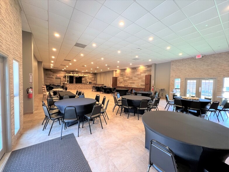 More Photos Of 22318 Interstate 45, Spring Storefront Retail Office For Lease