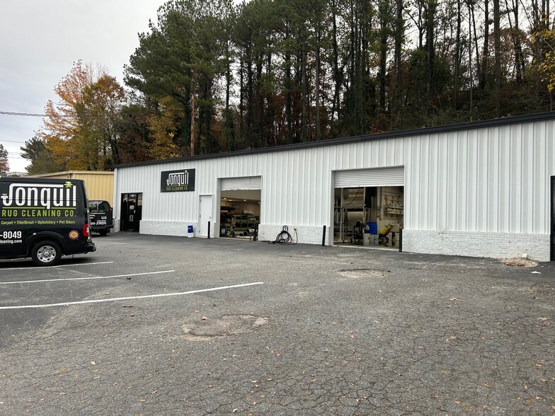 Primary Photo Of 1905 Airport Industrial Park Dr, Marietta Manufacturing For Lease