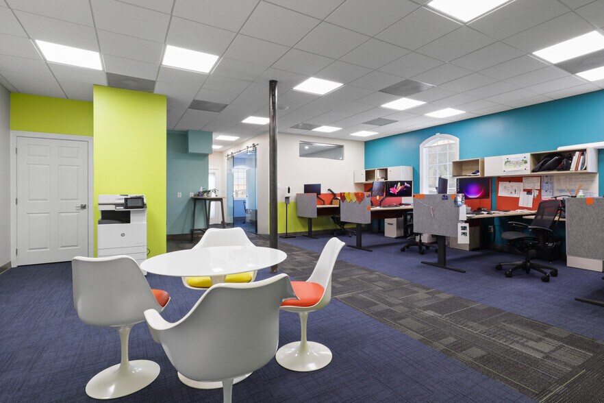 More Photos Of 761B Monroe St, Herndon Office Residential For Lease