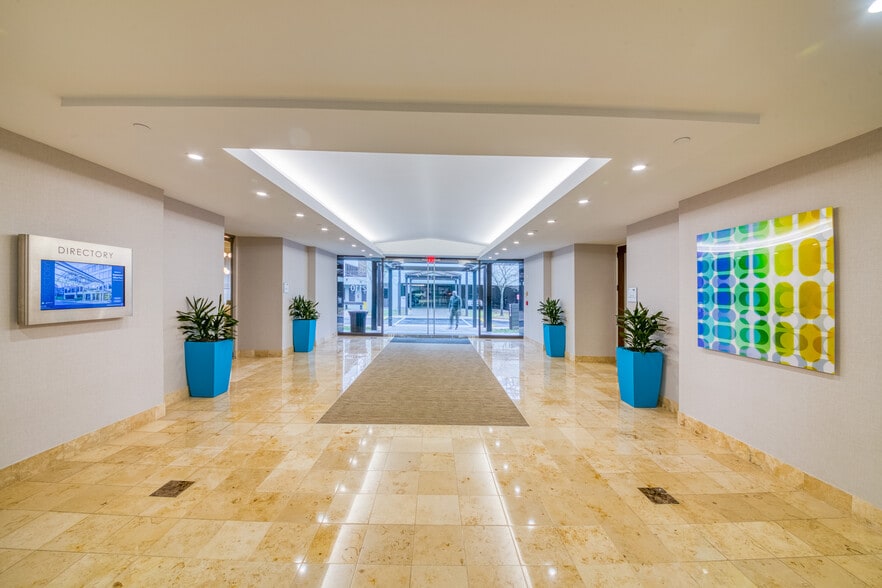 More Photos Of 2100 Powers Ferry Rd SE, Atlanta Unknown For Lease