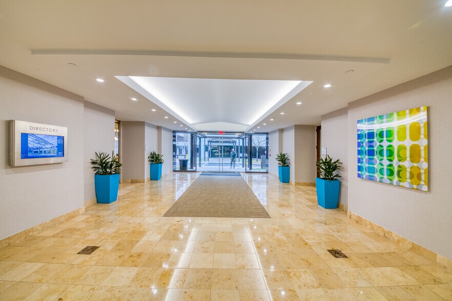 More Photos Of 2110 Powers Ferry Rd SE, Atlanta Office For Lease