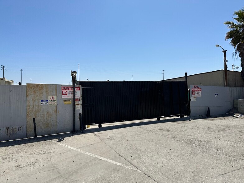More Photos Of 1320 E Lomita Blvd, Wilmington Land For Lease