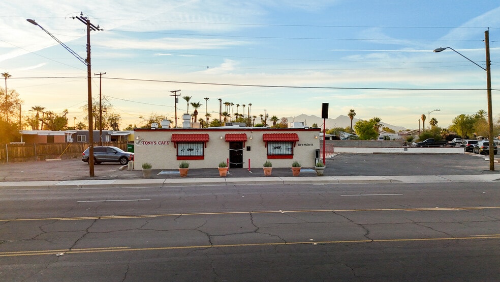 Primary Photo Of 301 W Main St, Avondale Restaurant For Lease