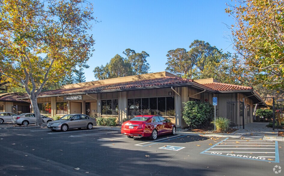More Photos Of 983 University Ave, Los Gatos Unknown For Lease
