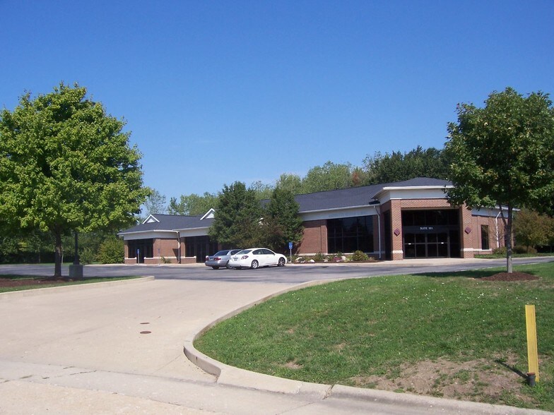 More Photos Of 100 Professional Ct, Lafayette Office For Lease