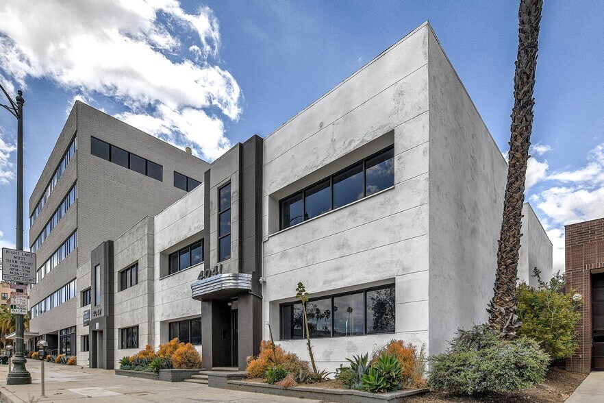 More Photos Of 4041 Wilshire Blvd, Los Angeles Office For Lease