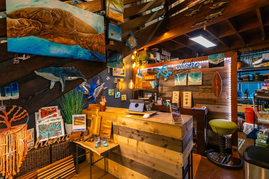 More Photos Of 1051 Kakala St, Kapolei Storefront Retail Office For Sale