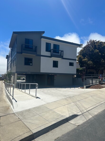 Primary Photo Of 516 Ave Alhambra, El Granada Office Residential For Lease