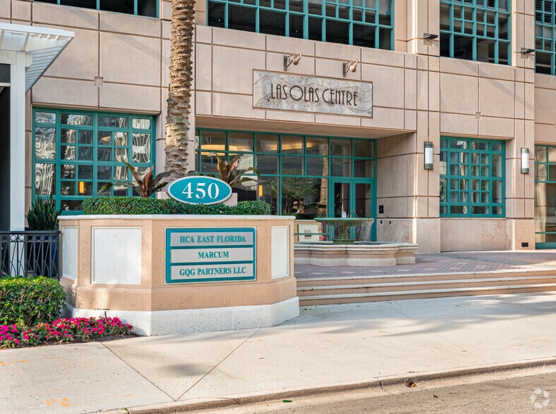 More Photos Of 450 E Las Olas Blvd, Fort Lauderdale Office For Lease