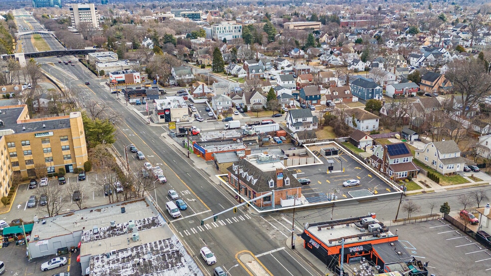 More Photos Of 730 Fulton Ave, Hempstead Restaurant For Sale