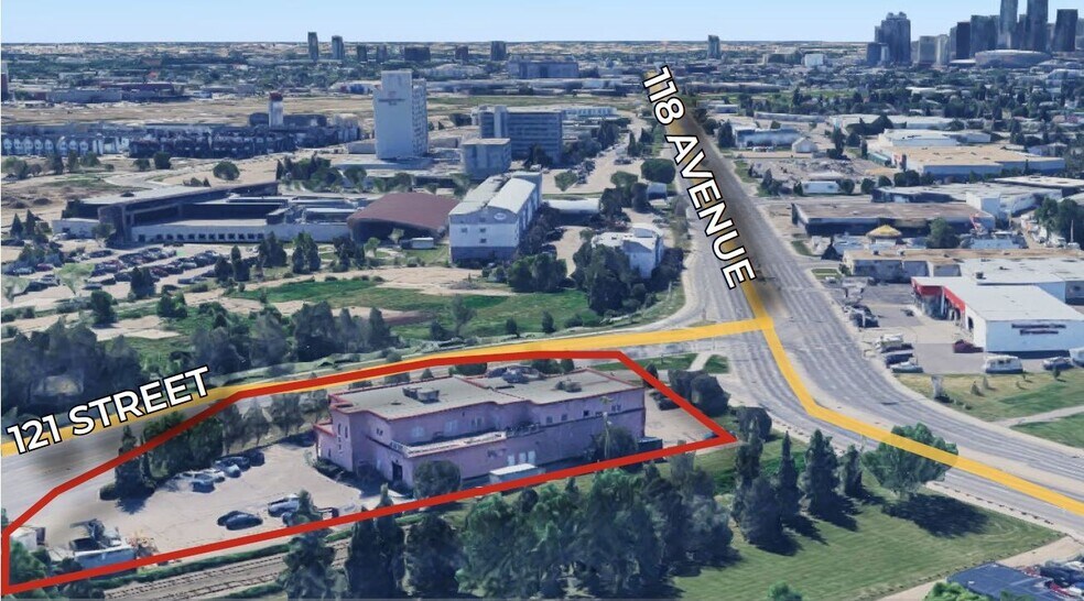 More Photos Of 11812 121 St NW, Edmonton Office For Lease