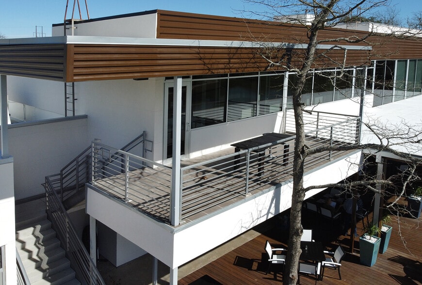 More Photos Of 7212 Old Jacksonville Hwy, Tyler Restaurant For Lease