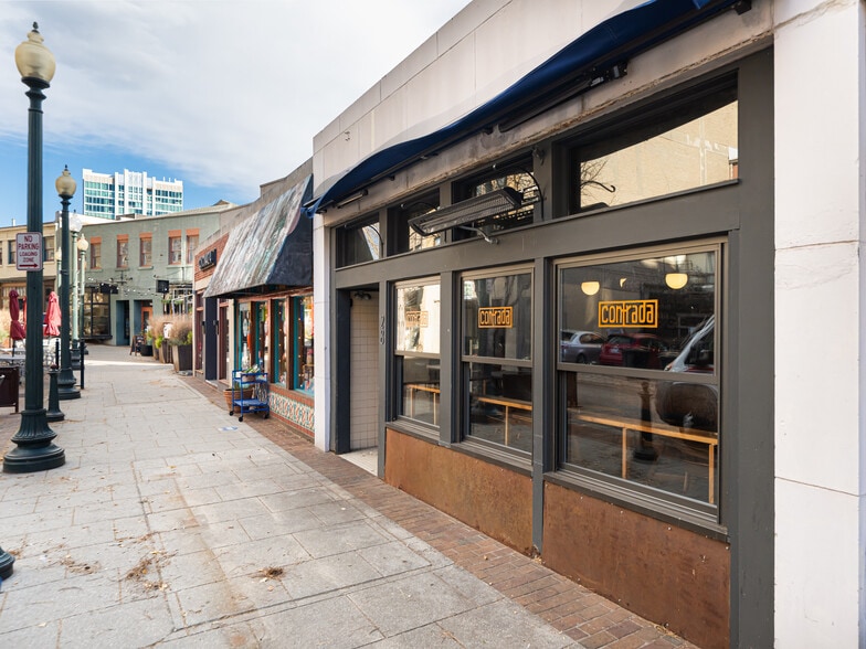 More Photos Of 24-28 Wall St, Asheville Storefront Retail Office For Lease