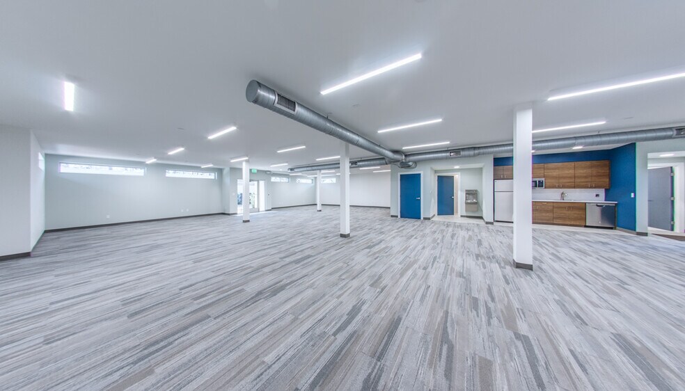 More Photos Of 1090 NW 8th Ave, Gainesville Office For Lease