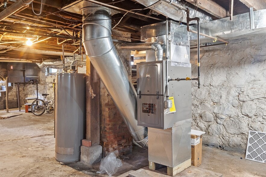 More Photos Of 36-38 Houghton St, Worcester Apartments For Sale