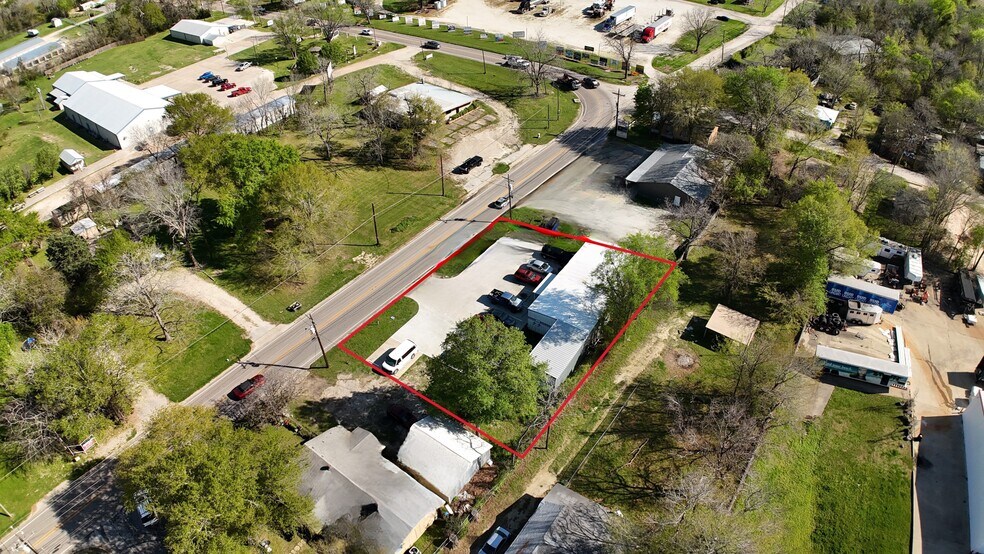 More Photos Of 118 Emory Sr, Trinity Distribution For Sale