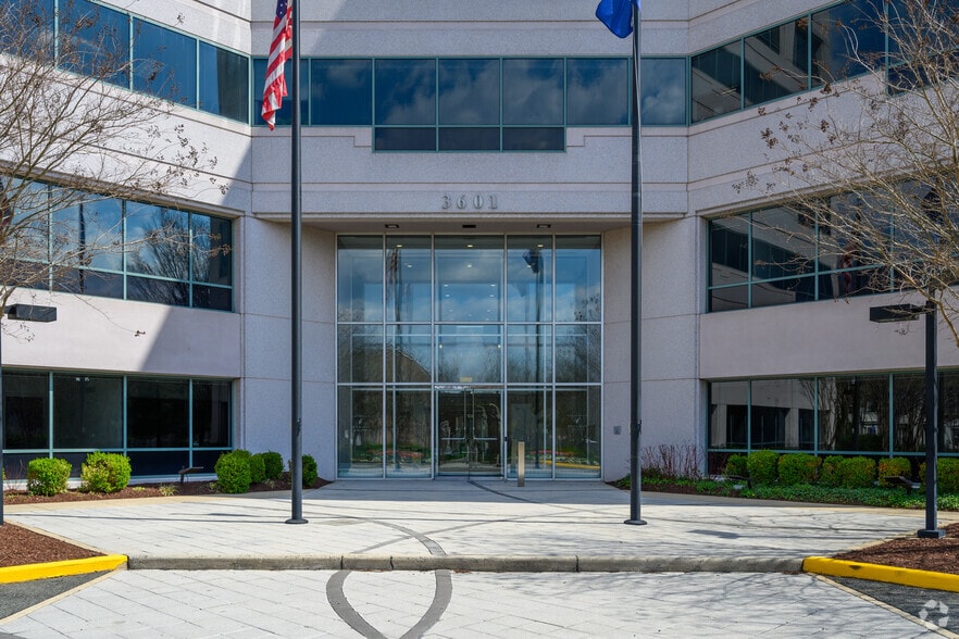 More Photos Of 3601 Eisenhower Ave, Alexandria Medical For Lease