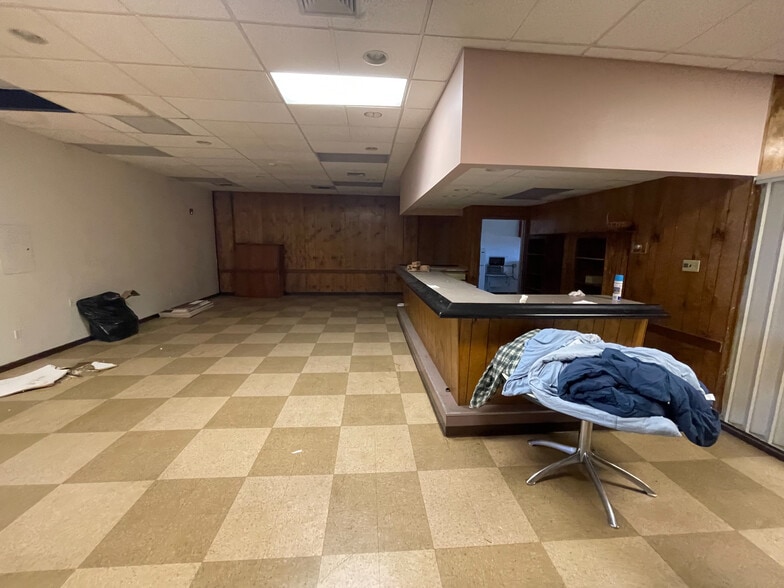 More Photos Of 7419 Washington Ave, Pittsburgh Office For Sale