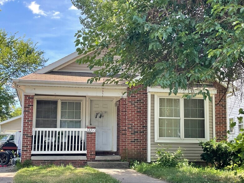 More Photos Of , Benton Harbor Multifamily For Sale