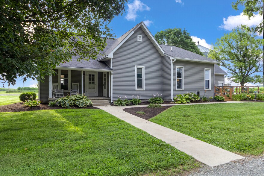 More Photos Of 5189 W 600 N, McCordsville Medical For Sale