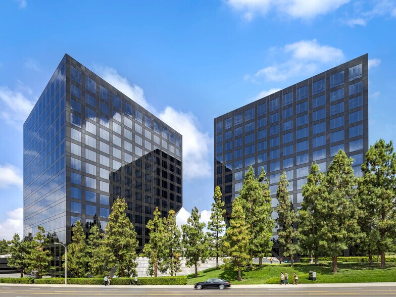 More Photos Of 19800 MacArthur Blvd, Irvine Unknown For Lease