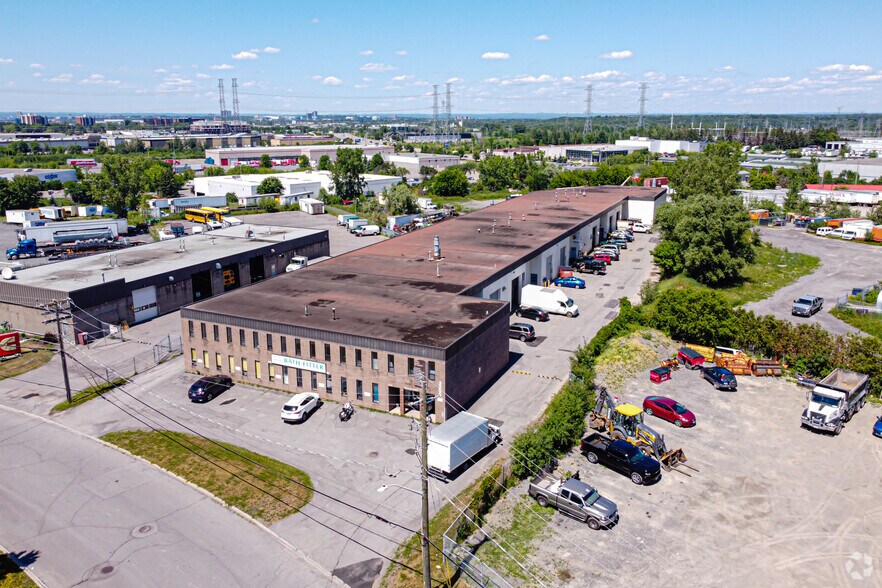 More Photos Of 3205 Swansea Cres, Ottawa Warehouse For Lease