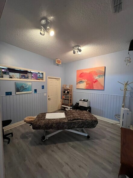 More Photos Of 391 3rd Ave S, Jacksonville Beach Office For Lease