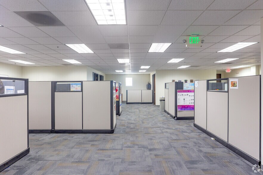 More Photos Of 2150 John Glenn Dr, Concord Telecom Hotel Data Hosting For Lease