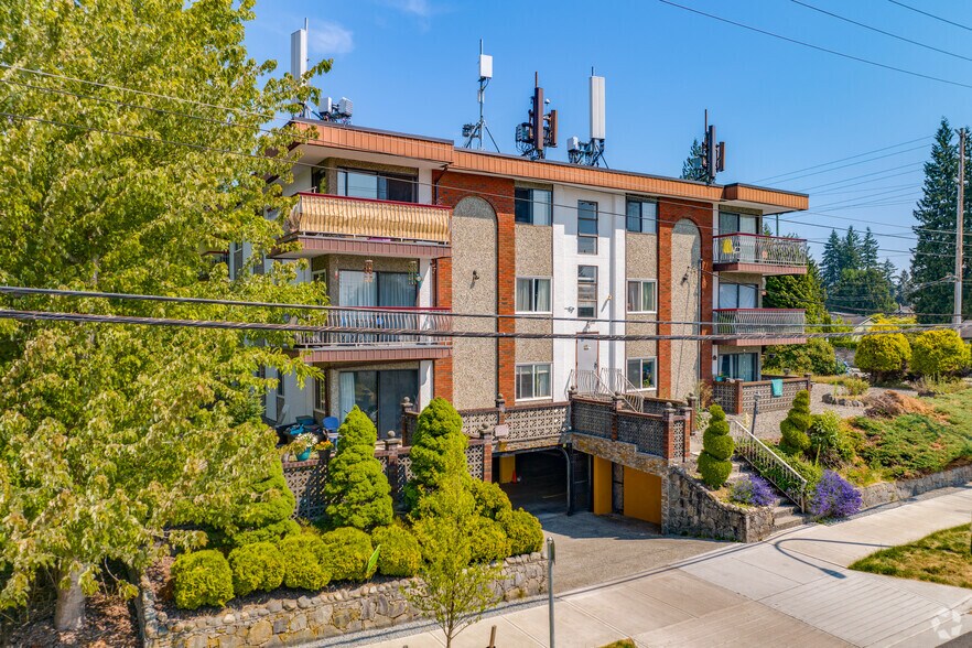 More Photos Of 801 Gatensbury St, Coquitlam Apartments For Sale