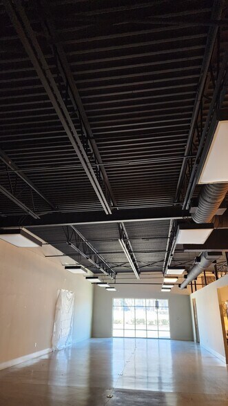 More Photos Of 920 Peachtree Pky, Cumming Storefront Retail Office For Lease