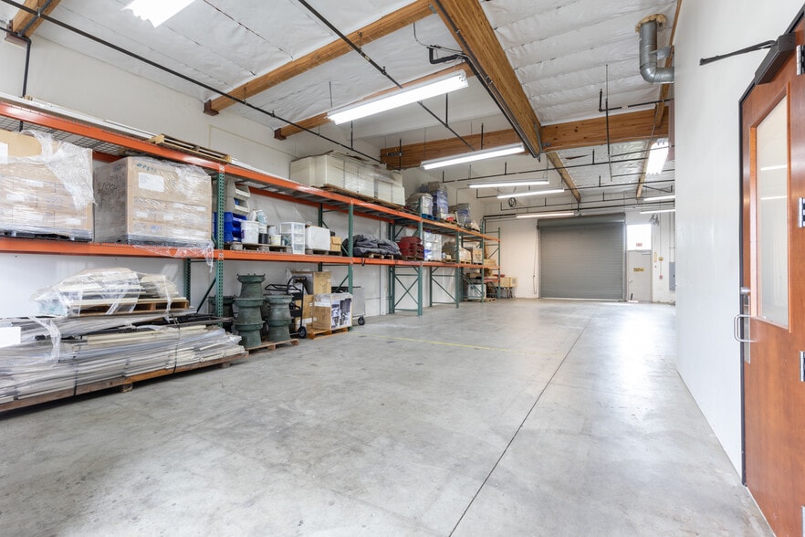 More Photos Of 600 American Way, Windsor Warehouse For Lease