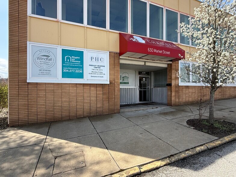 Primary Photo Of 630 Market St, Steubenville Office For Sale