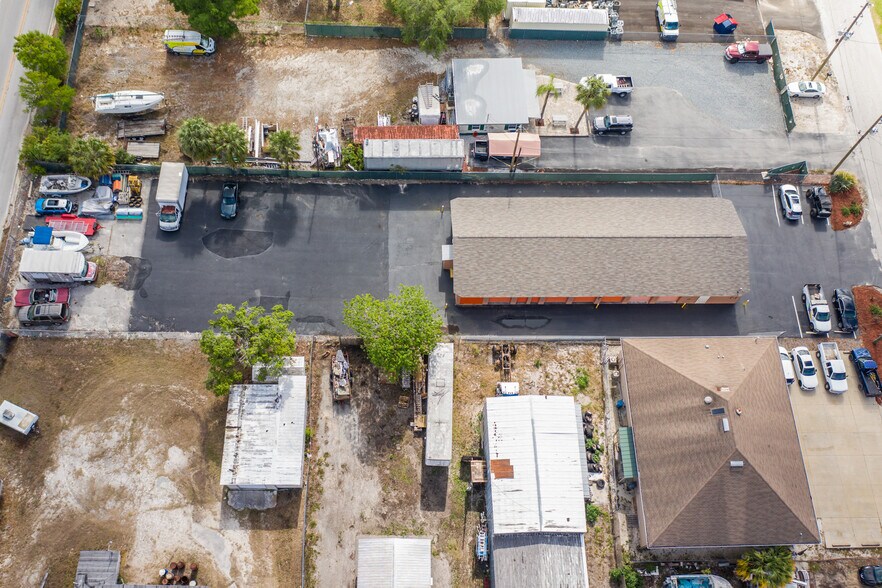 More Photos Of 6203 Springer Dr, Port Richey Warehouse For Lease