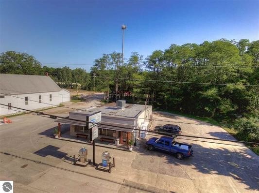 More Photos Of 7262 Cairn Hwy, Kewadin Service Station For Sale