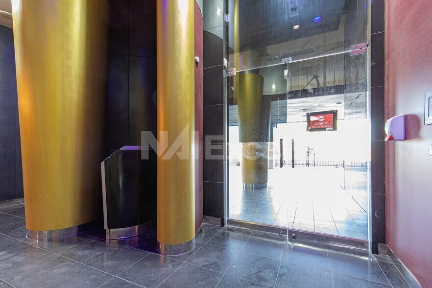 More Photos Of 4710-4740 S Arville St, Las Vegas Bar For Lease